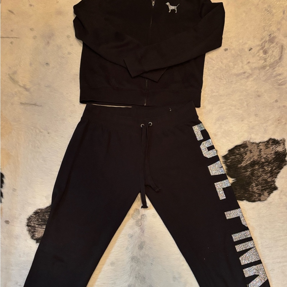 VS PINK Super Blingy two-piece midcalf jogger set